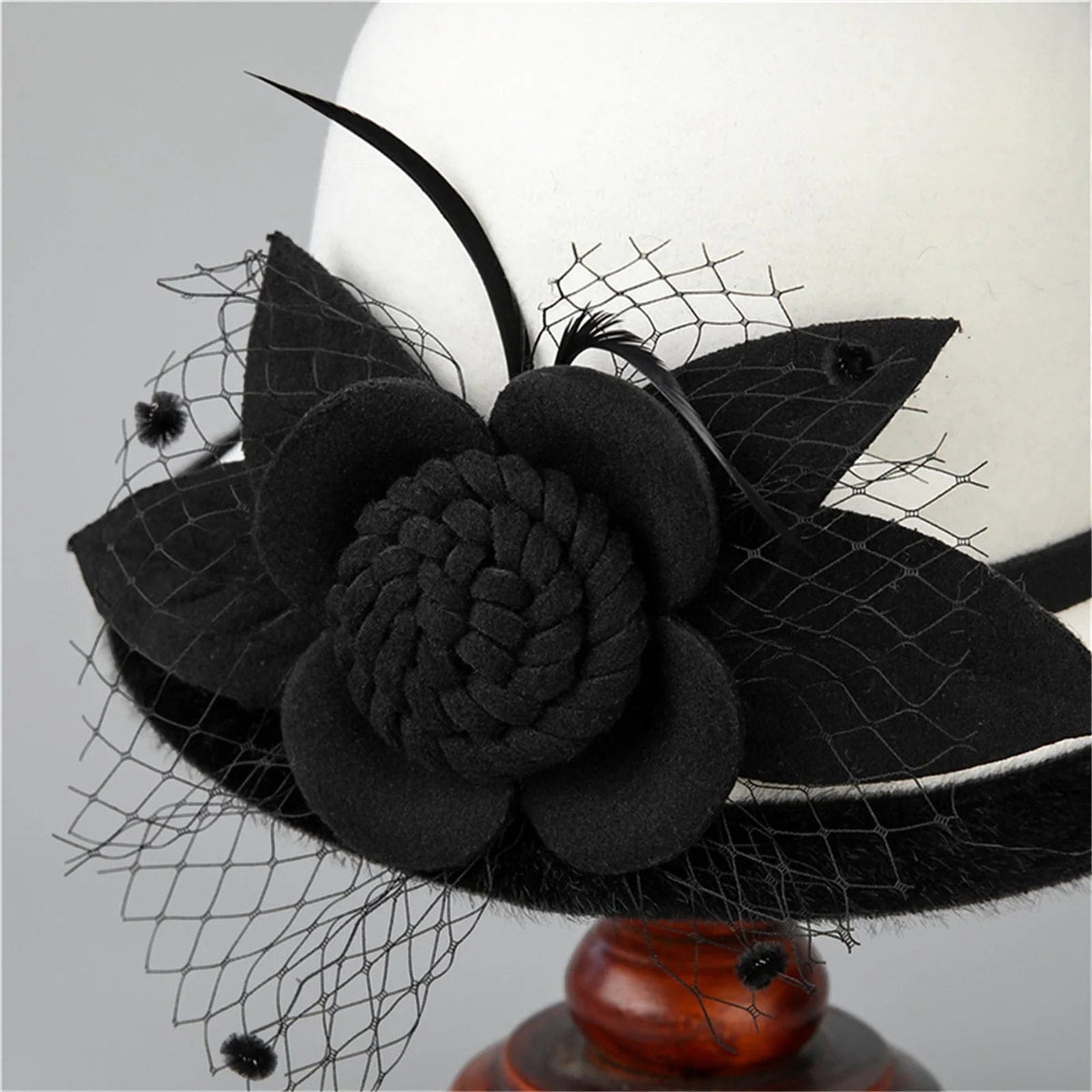 Le Comptoir du Chapeau Chapeau Bowler Bord Large Vintage Femme